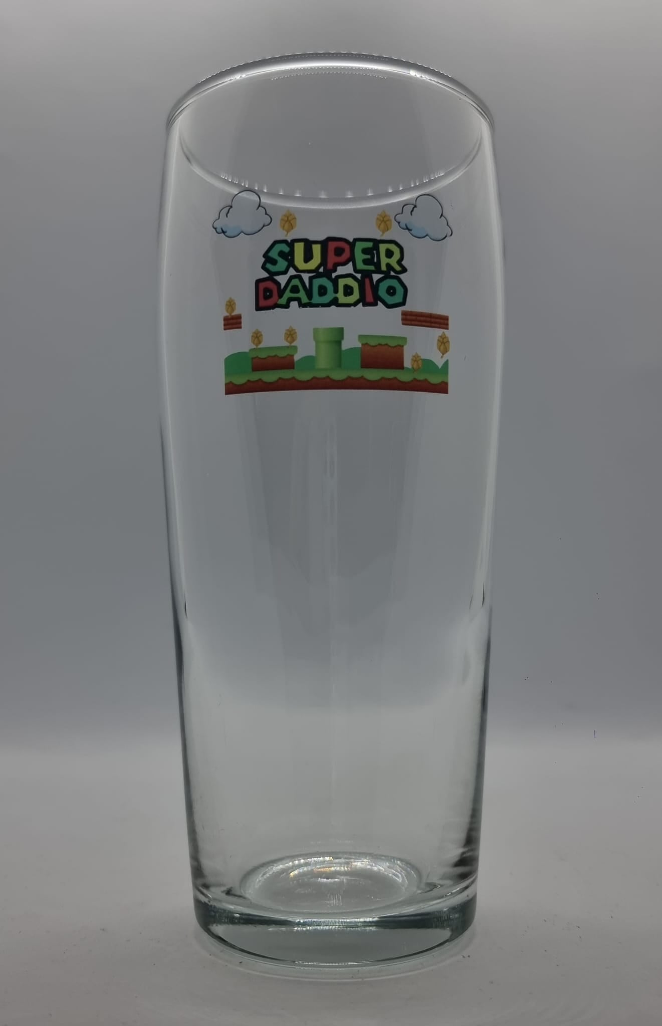 Super Daddio: Mario-Inspired Beer Glass - Power Up Your Dad's Drinks!