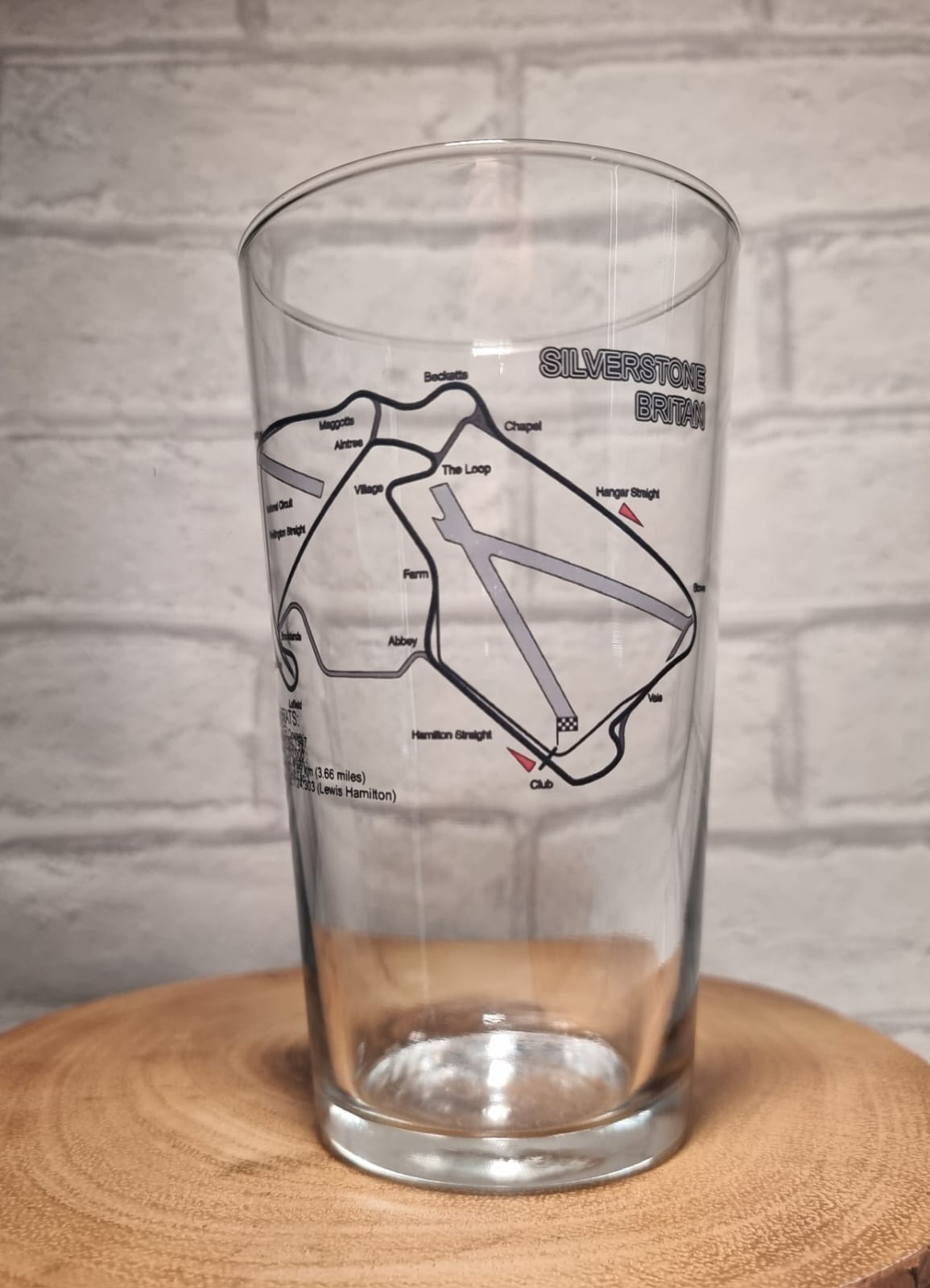 Formula 1 Circuit / Track Layout Beer Glass with Bamboo Coaster - Great Gift Idea for F1 Fan