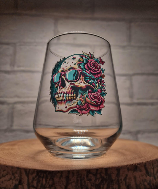 Sip in Style: Custom Beer Glass with Vibrant Skull and Roses Design
