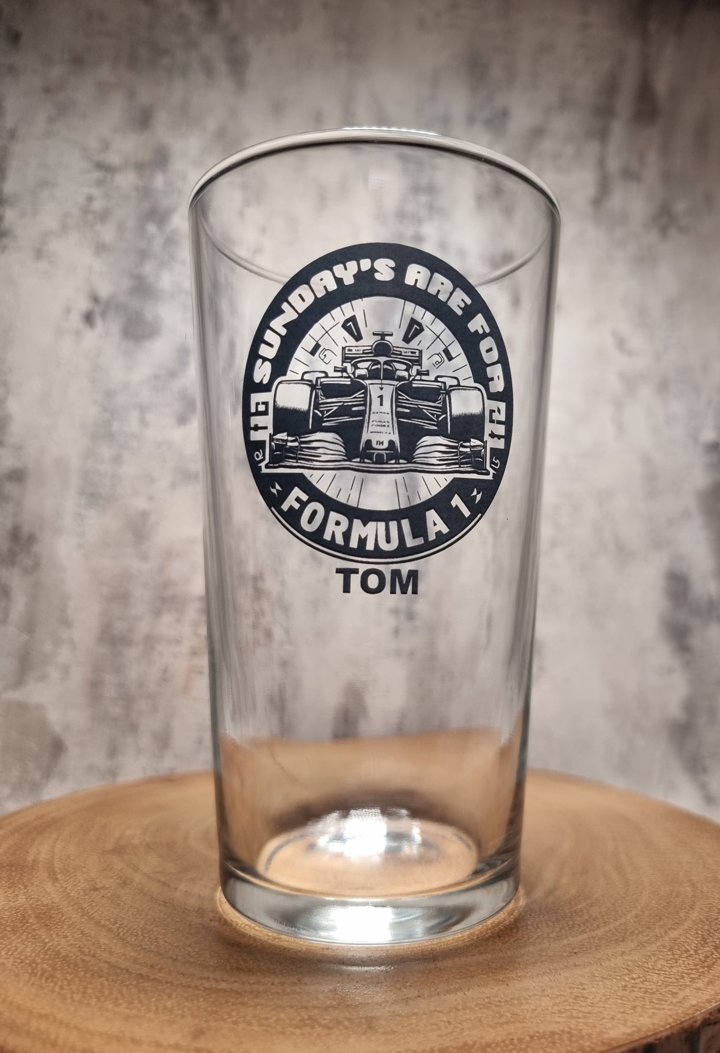 Formula 1 Pint Beer Glass, Sundays Are For Formula One, Option To Personalise, Can Glass, F1, Racing, Gift Idea for Him, Her, Dad, Boyfriend