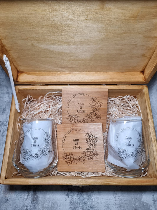 Personalised Bespoke Unique Wedding Gift Set Idea for Newly Weds, Wedding Gifts For The Couple, Wedding Glasses, Unique Wedding, Mr Mrs Bride, Groom, Just Married