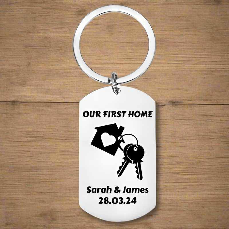 Personalised Engraved New Home Keyring – Custom Housewarming Gift with Name and Date