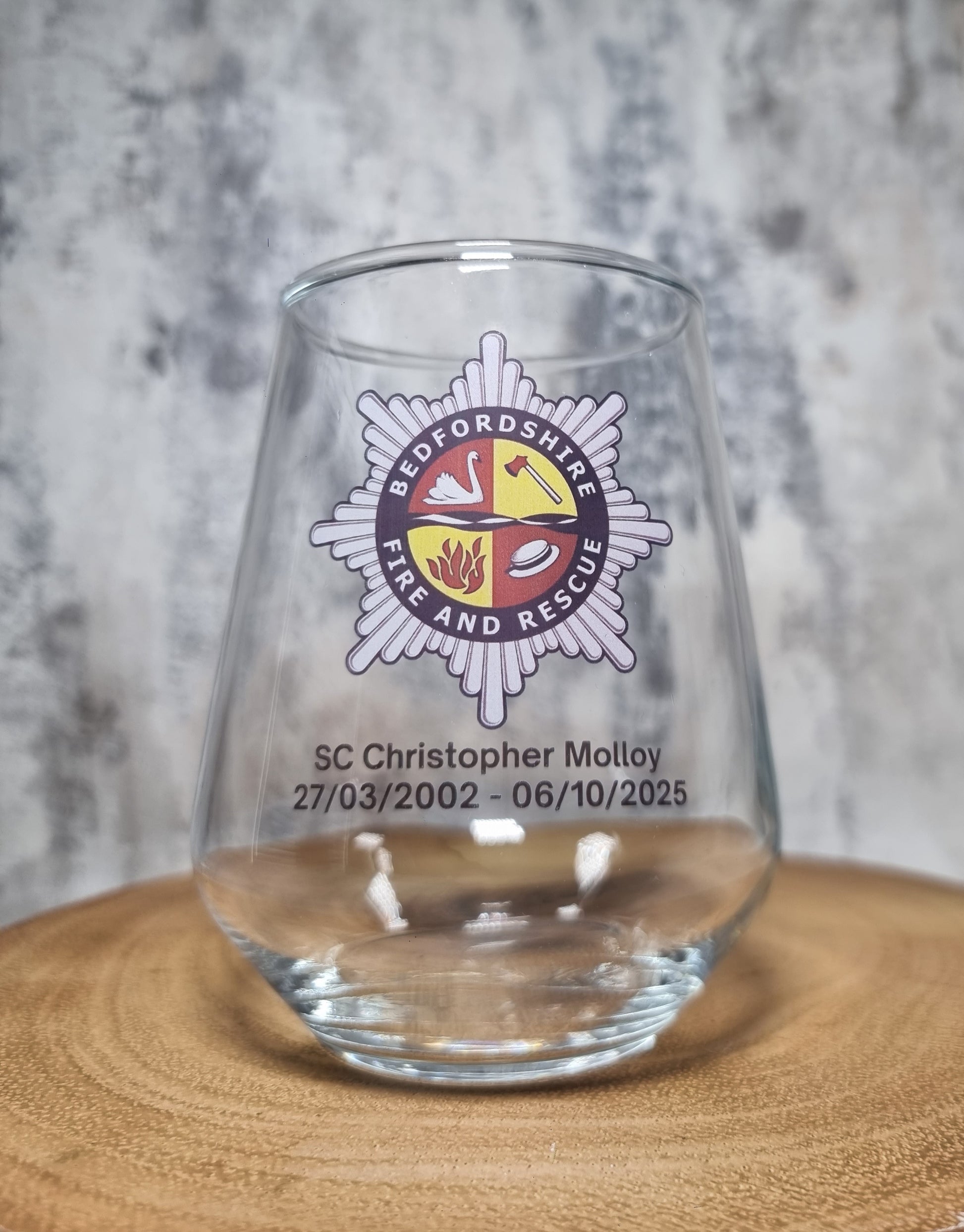Personalised firefighter pint glass with fire service design, new recruit or retirement gift